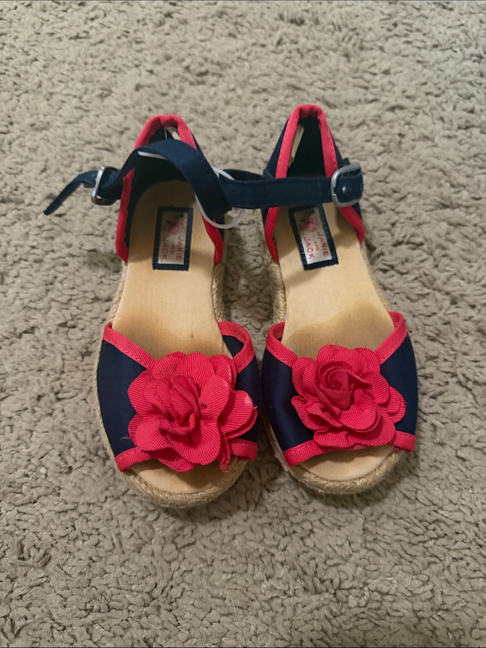 Girls size 7 Janie and Jack sandals